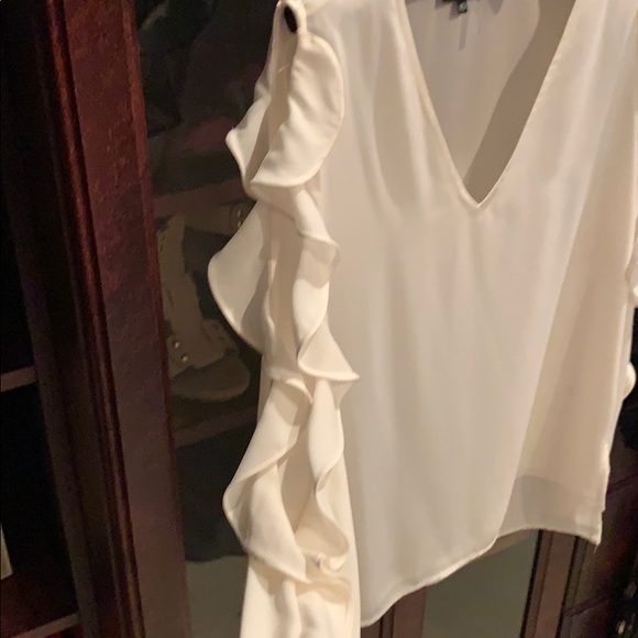 1. State Ruffle Open Arm Top - Picture 2 of 3